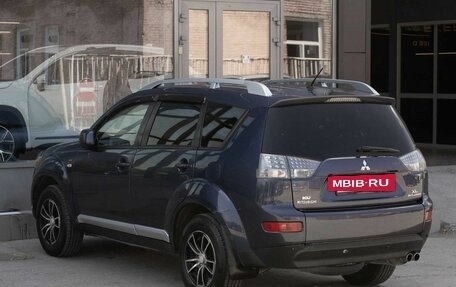 Mitsubishi Outlander III рестайлинг 3, 2007 год, 1 100 000 рублей, 7 фотография