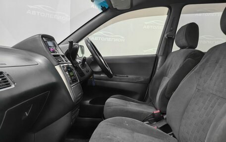Toyota Gaia, 2003 год, 599 000 рублей, 14 фотография