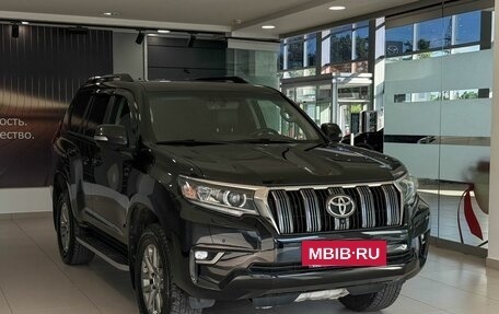 Toyota Land Cruiser Prado 150 рестайлинг 2, 2020 год, 5 487 000 рублей, 3 фотография