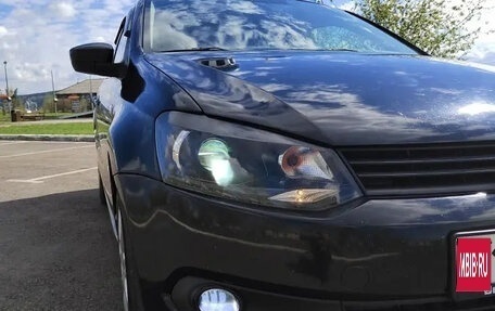 Volkswagen Polo VI (EU Market), 2013 год, 650 000 рублей, 1 фотография