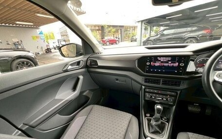 Volkswagen T-Cross I, 2022 год, 1 050 000 рублей, 9 фотография