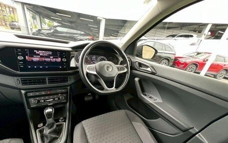 Volkswagen T-Cross I, 2022 год, 1 050 000 рублей, 10 фотография