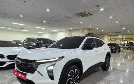 Chevrolet Trax, 2023 год, 1 636 000 рублей, 2 фотография