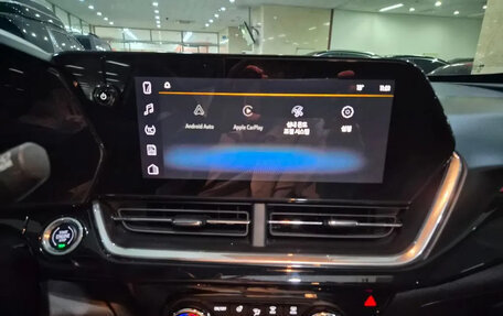 Chevrolet Trax, 2023 год, 1 636 000 рублей, 10 фотография