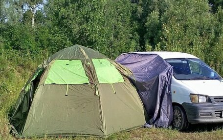 Toyota Town Ace III, 2001 год, 550 000 рублей, 3 фотография