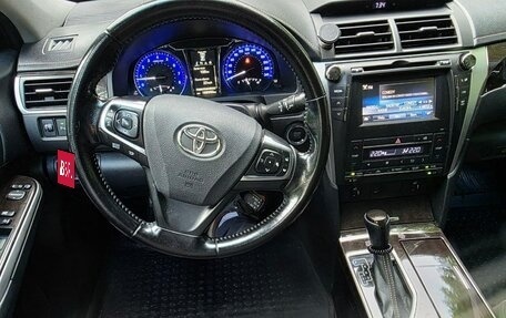 Toyota Camry, 2018 год, 1 850 000 рублей, 4 фотография