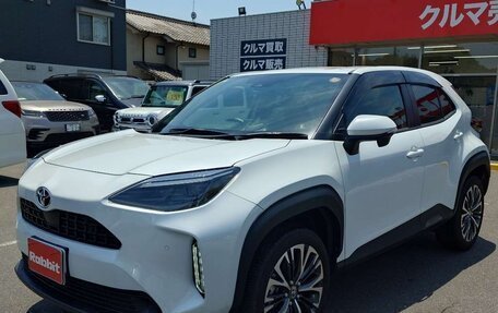 Toyota Yaris Cross, 2023 год, 1 500 000 рублей, 5 фотография