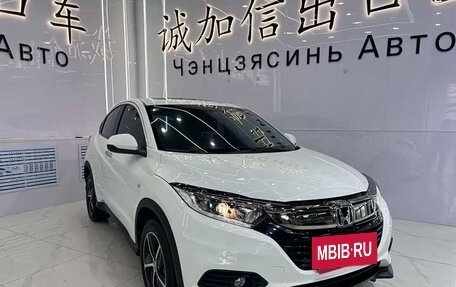 Honda Vezel, 2022 год, 1 650 000 рублей, 5 фотография