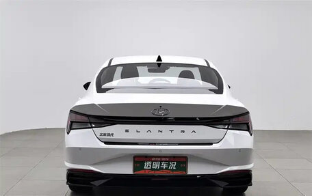 Hyundai Elantra, 2023 год, 975 536 рублей, 4 фотография