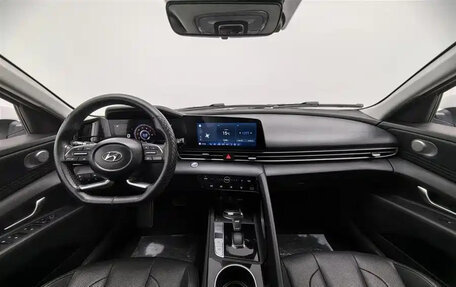 Hyundai Elantra, 2023 год, 975 536 рублей, 5 фотография