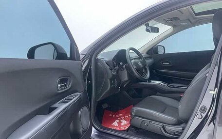 Honda Vezel, 2022 год, 1 550 000 рублей, 2 фотография