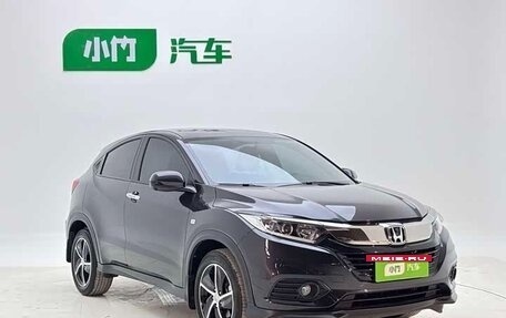 Honda Vezel, 2022 год, 1 550 000 рублей, 5 фотография