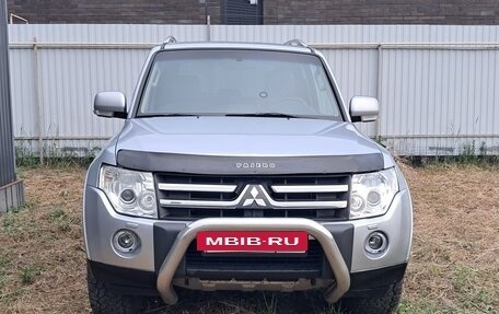 Mitsubishi Pajero IV, 2008 год, 2 000 000 рублей, 3 фотография