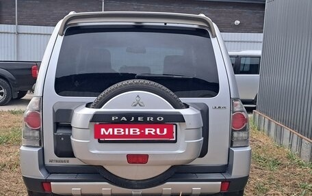 Mitsubishi Pajero IV, 2008 год, 2 000 000 рублей, 17 фотография