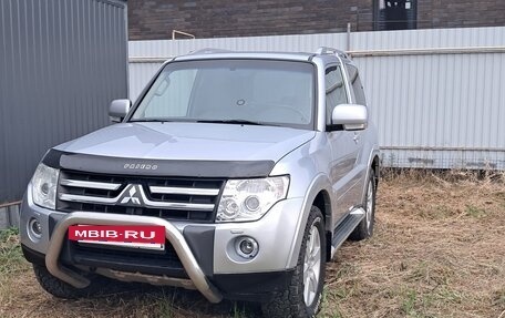 Mitsubishi Pajero IV, 2008 год, 2 000 000 рублей, 16 фотография