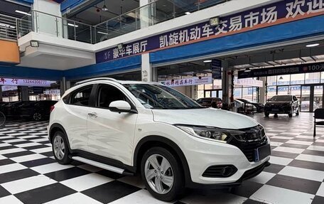 Honda Vezel, 2022 год, 1 560 000 рублей, 5 фотография