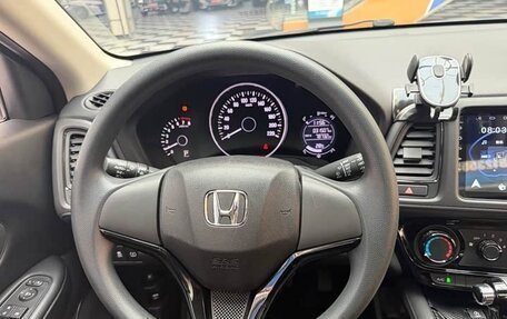 Honda Vezel, 2022 год, 1 560 000 рублей, 10 фотография