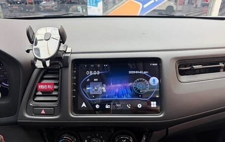 Honda Vezel, 2022 год, 1 560 000 рублей, 12 фотография
