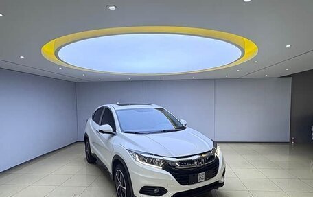 Honda Vezel, 2022 год, 1 550 000 рублей, 9 фотография
