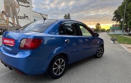 KIA Rio II, 2010 год, 550 000 рублей, 2 фотография