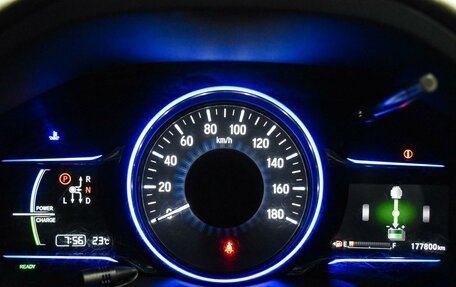 Honda Vezel, 2014 год, 1 399 000 рублей, 17 фотография