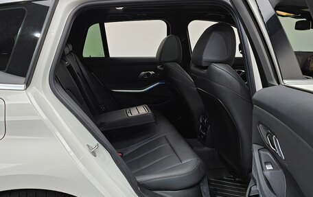 BMW 3 серия, 2024 год, 4 178 787 рублей, 14 фотография