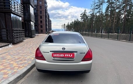 Nissan Teana, 2003 год, 700 000 рублей, 6 фотография