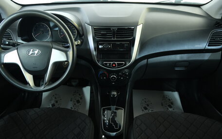 Hyundai Solaris II рестайлинг, 2014 год, 899 000 рублей, 12 фотография