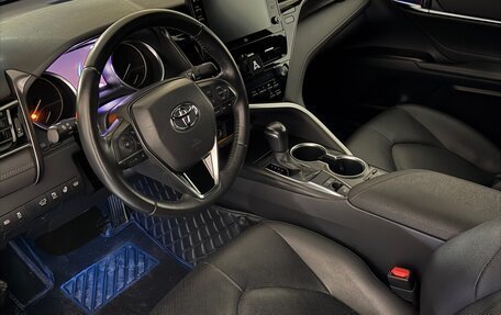 Toyota Camry, 2021 год, 3 650 000 рублей, 3 фотография
