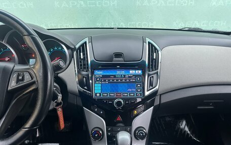 Chevrolet Cruze II, 2014 год, 740 000 рублей, 10 фотография