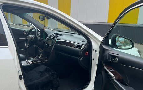 Toyota Camry, 2017 год, 2 950 000 рублей, 5 фотография