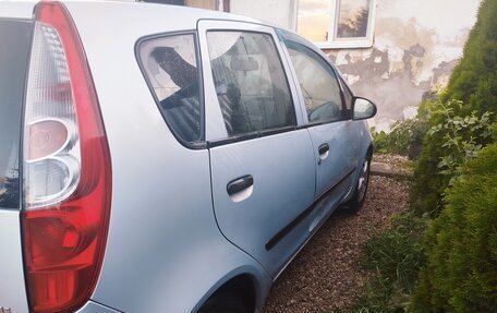 Mitsubishi Colt VI рестайлинг, 2005 год, 270 000 рублей, 3 фотография
