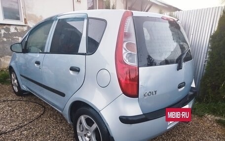 Mitsubishi Colt VI рестайлинг, 2005 год, 270 000 рублей, 2 фотография