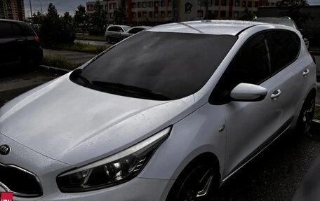 KIA cee'd III, 2013 год, 900 000 рублей, 2 фотография