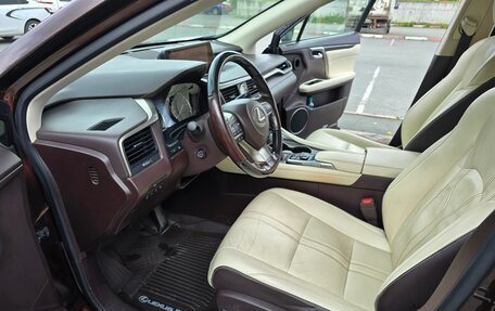 Lexus RX IV рестайлинг, 2015 год, 2 900 000 рублей, 8 фотография