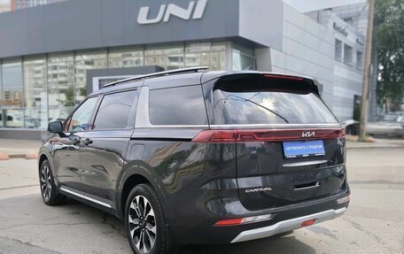 KIA Carnival, 2022 год, 4 835 000 рублей, 6 фотография