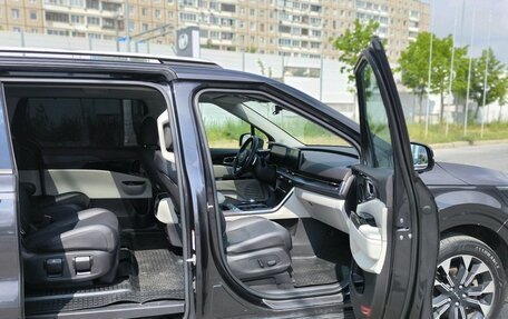 KIA Carnival, 2022 год, 4 835 000 рублей, 25 фотография