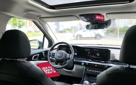 KIA Carnival, 2022 год, 4 835 000 рублей, 17 фотография
