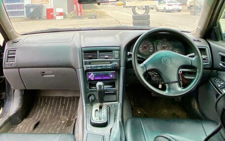 Nissan Skyline, 1998 год, 550 000 рублей, 4 фотография