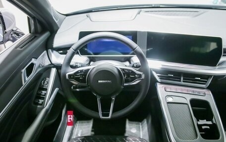 Haval F7, 2026 год, 17 фотография
