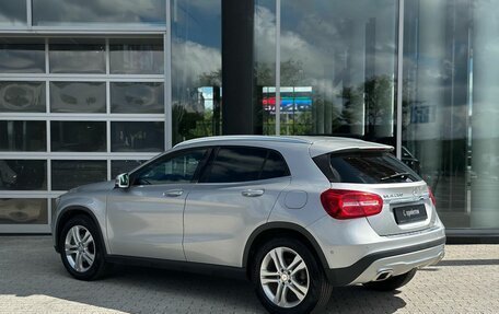 Mercedes-Benz GLA, 2016 год, 1 950 000 рублей, 2 фотография
