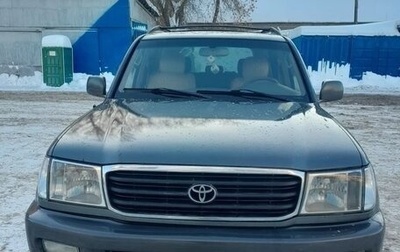 Toyota Land Cruiser 100 рестайлинг 2, 2002 год, 1 630 000 рублей, 1 фотография