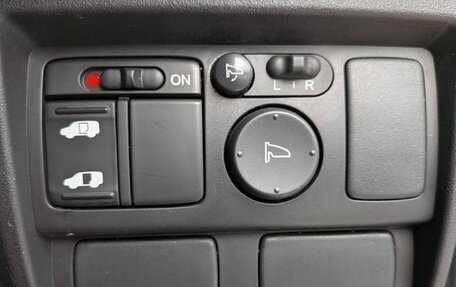 Honda Freed I, 2010 год, 900 000 рублей, 12 фотография