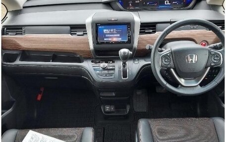Honda Freed II, 2022 год, 2 190 000 рублей, 10 фотография