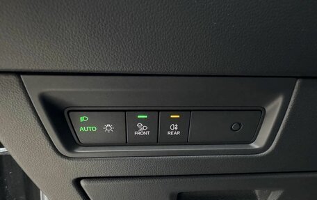 Volkswagen Touareg III, 2019 год, 6 199 000 рублей, 30 фотография
