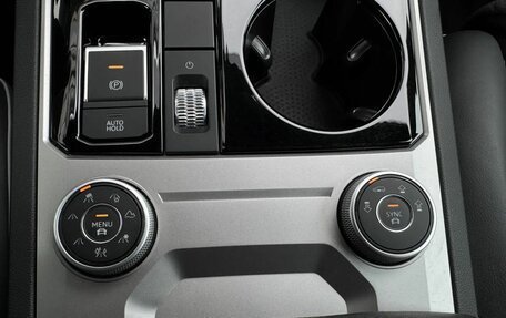 Volkswagen Touareg III, 2019 год, 6 199 000 рублей, 32 фотография