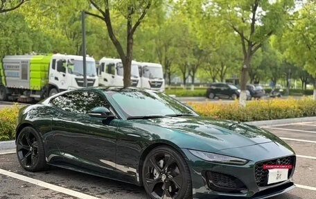 Jaguar F-Type I рестайлинг 2, 2024 год, 7 610 000 рублей, 3 фотография