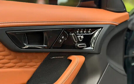 Jaguar F-Type I рестайлинг 2, 2024 год, 7 610 000 рублей, 11 фотография