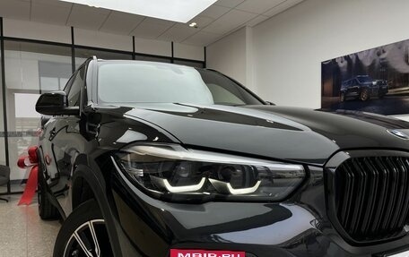 BMW X5, 2019 год, 5 600 000 рублей, 4 фотография