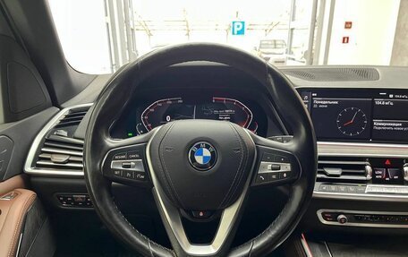 BMW X5, 2019 год, 5 600 000 рублей, 11 фотография
